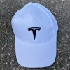 Tesla lippalakki valkoinen